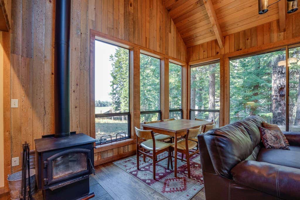 Dog-friendly cabin with deck, mountain views, pools, & hot tubs