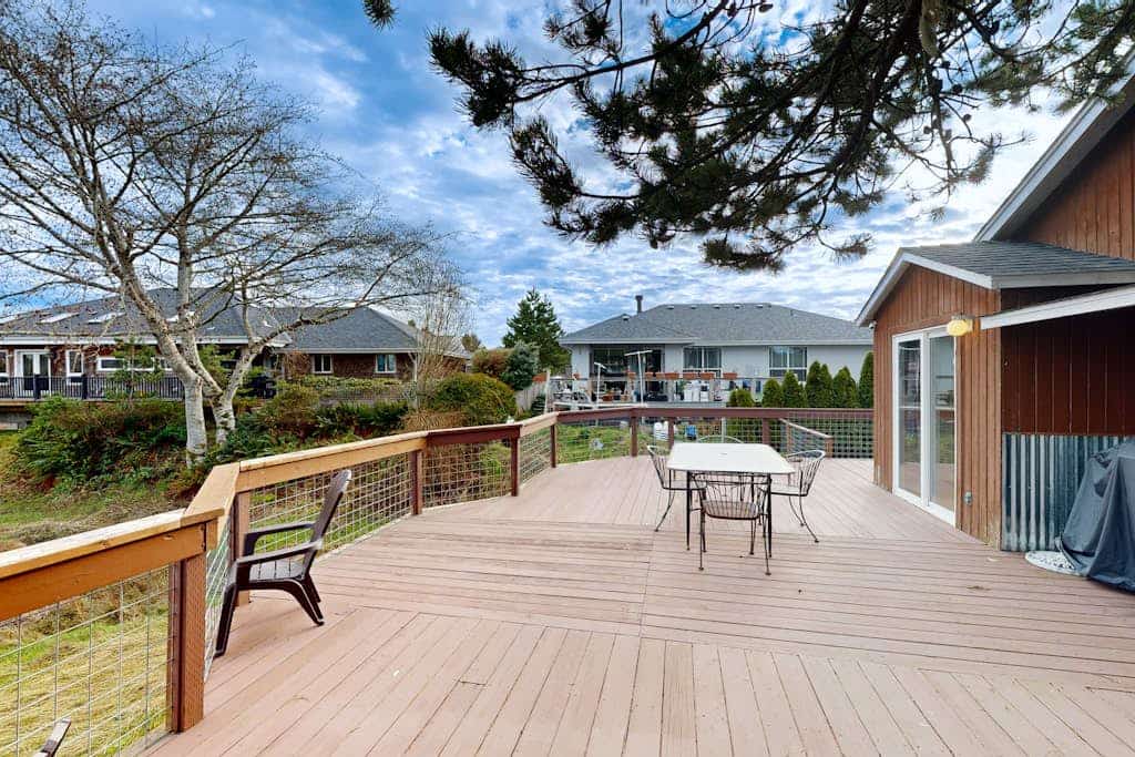 Seaside Coastal Cottage