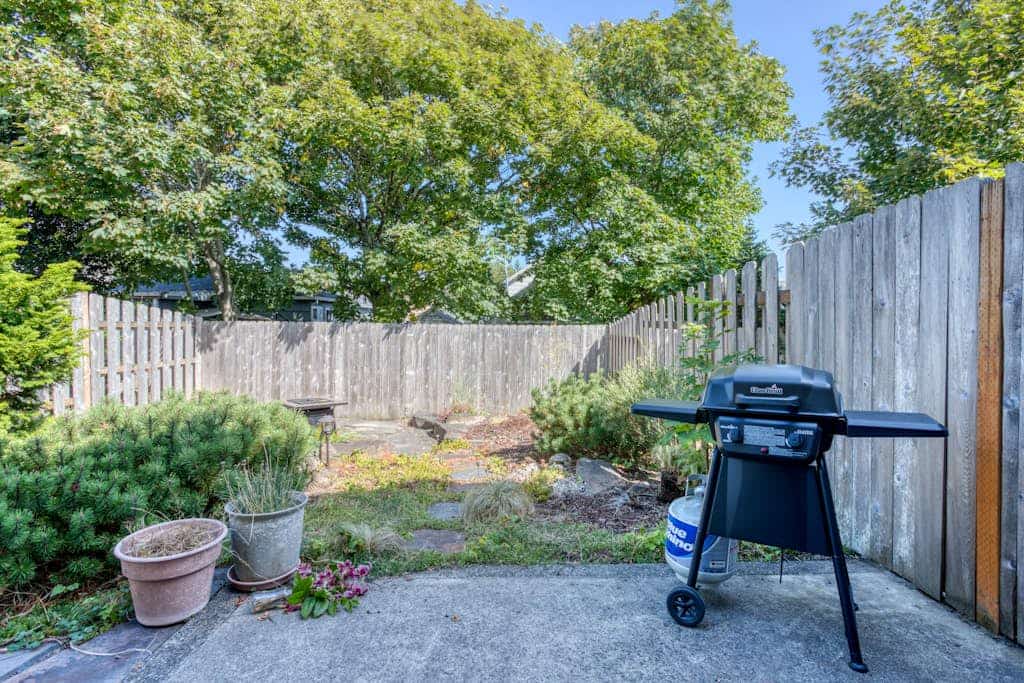 Seaside Upscale Townhome