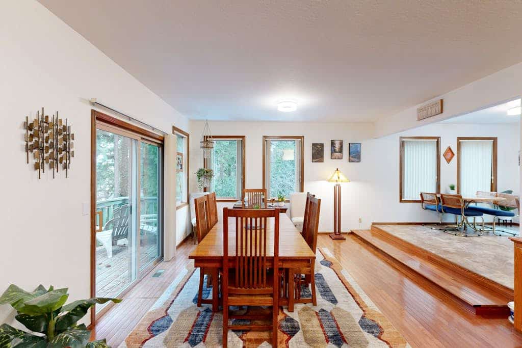 The Pony Creek Forest Retreat