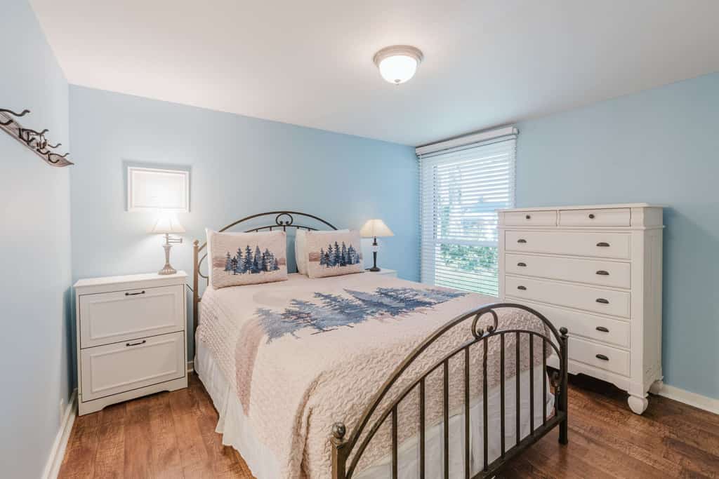 Mt View Condo 06