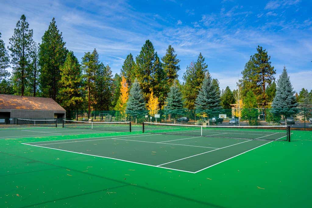 House in Black Butte Ranch with shared amenities