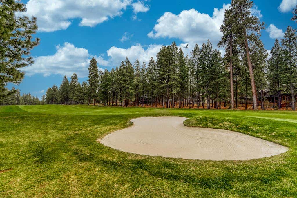 House in Black Butte Ranch with shared amenities