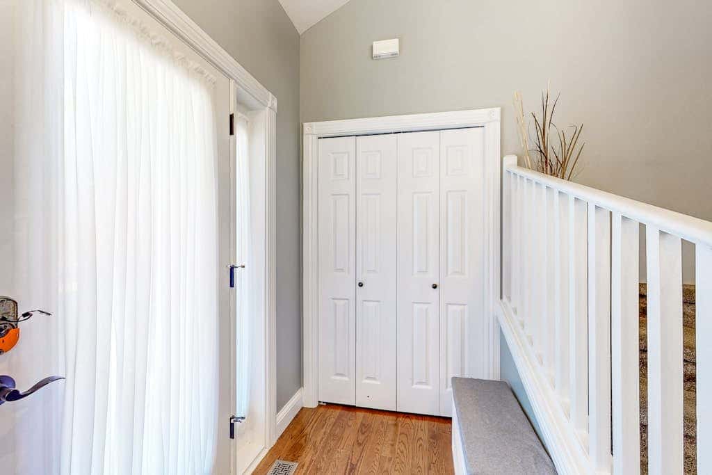 Relaxation & Adventure in Eagle Crest - Charming Townhouse with Resort Amenities
