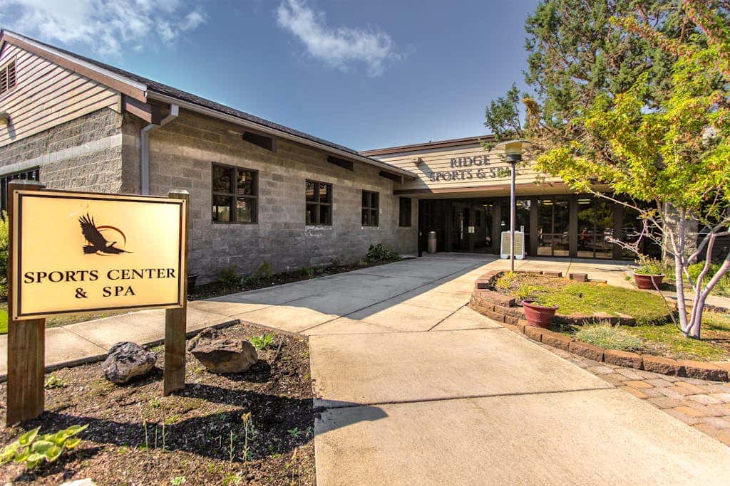 Dog-friendly townhome with mountain views, pools, hot tubs, fitness room, & W&D