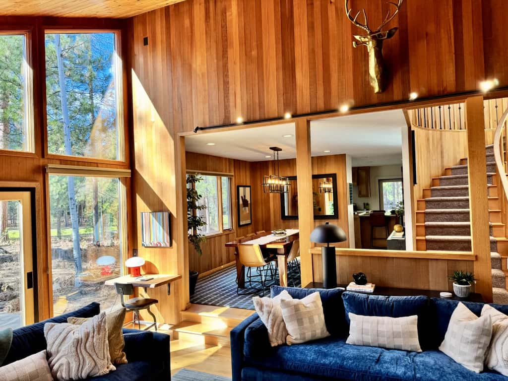 A modern mountain retreat designed for gathering, comfort and connection