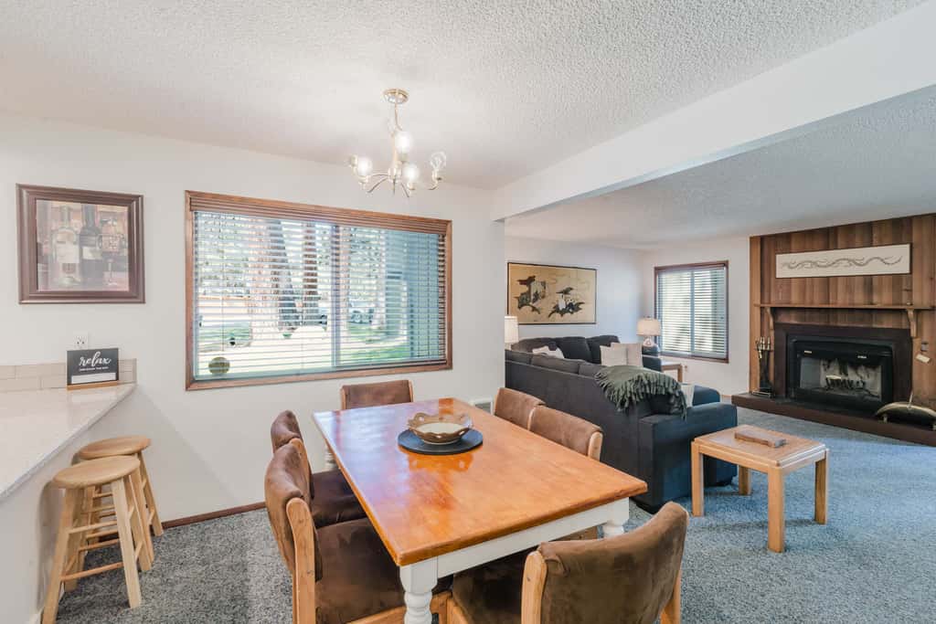 Delightful escape near downtown with shared pool & hot tub, rec room, & large deck