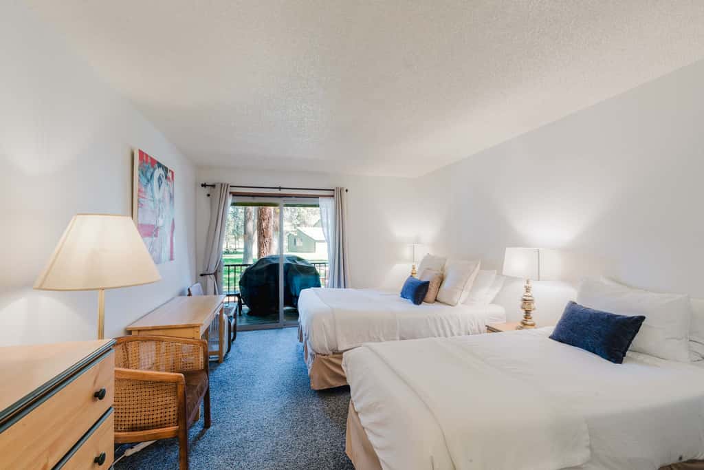 Delightful escape near downtown with shared pool & hot tub, rec room, & large deck