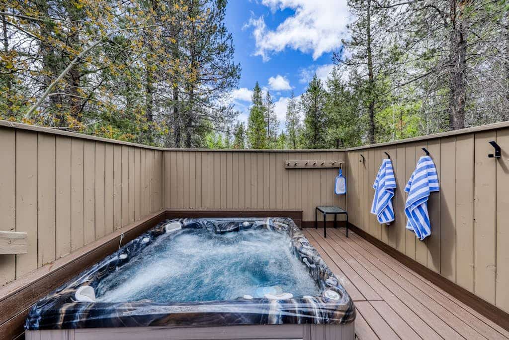 Sunny sanctuary with pool, hot tub, sauna, grill,  fireplace, W&D, and New AC!