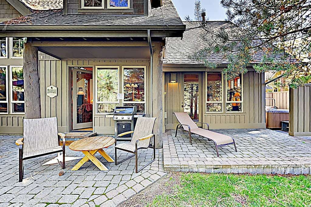 14 Aquila Lodge -Pine Cottage