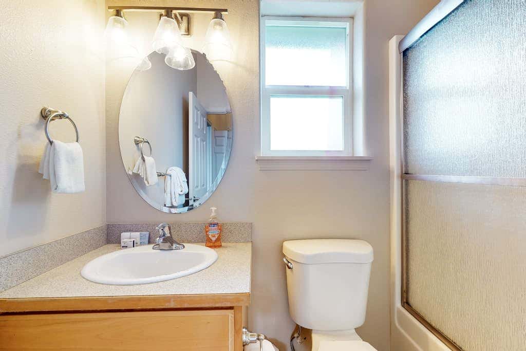 Dog-friendly condo with river views, private W&D, full kitchen, & great location