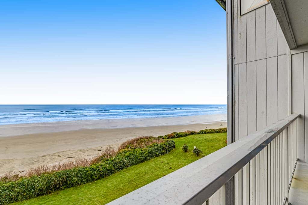 Stylish Escape with Shared Pool, Direct Beach Access, Private Balcony & Ocean View