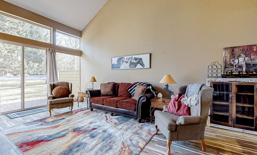 Eagle Crest Highland Getaway