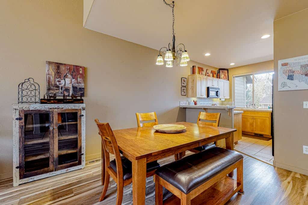 Eagle Crest Highland Getaway