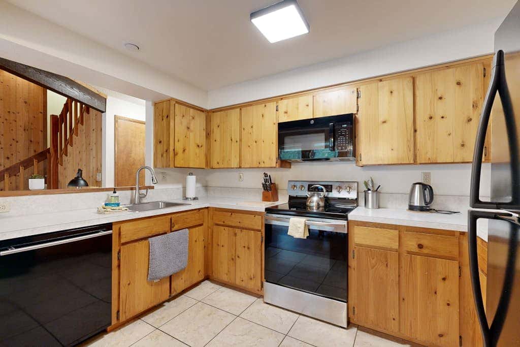 Secluded delight with pools, private hot tub, & central AC