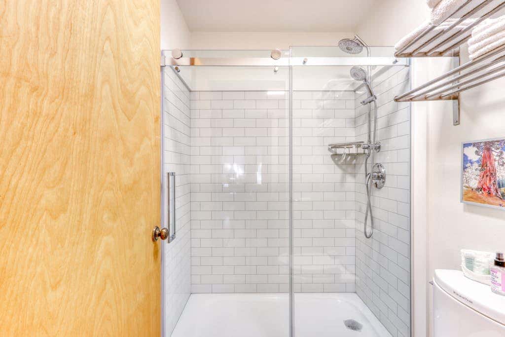 Home with a private hot tub, shared pool, & National Forest at your backdoor