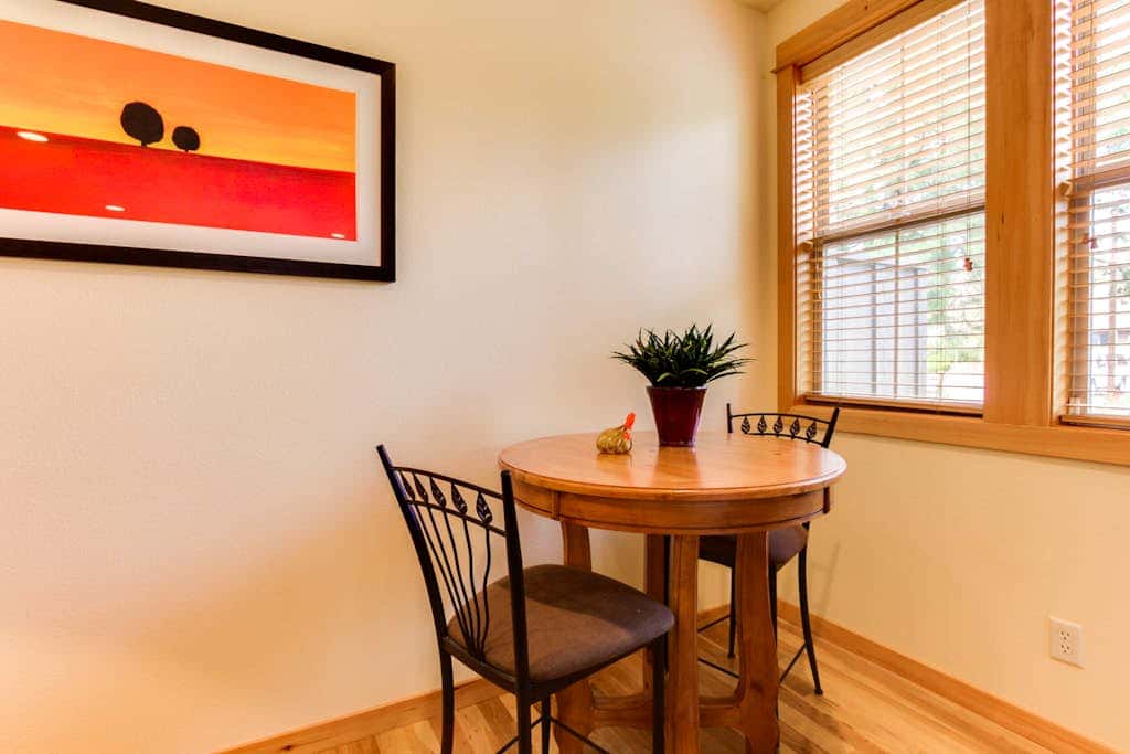 Luxury Condo with SHARC Access & Village with hot tub - Dog-Friendly