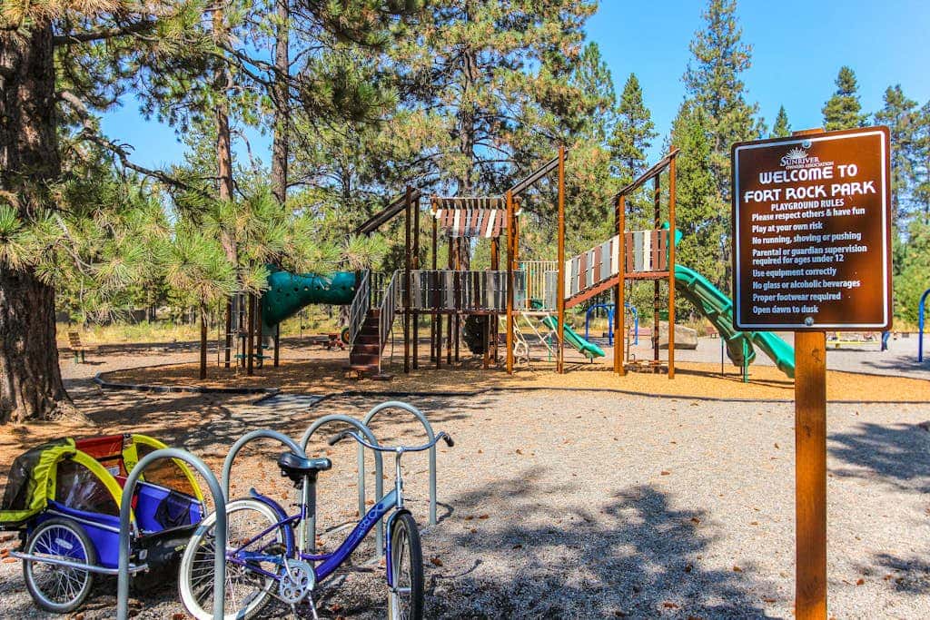 Luxury Condo with SHARC Access & Village with hot tub - Dog-Friendly