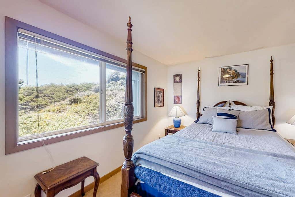 Spacious oceanfront home with free WiFi, and wrap-around deck