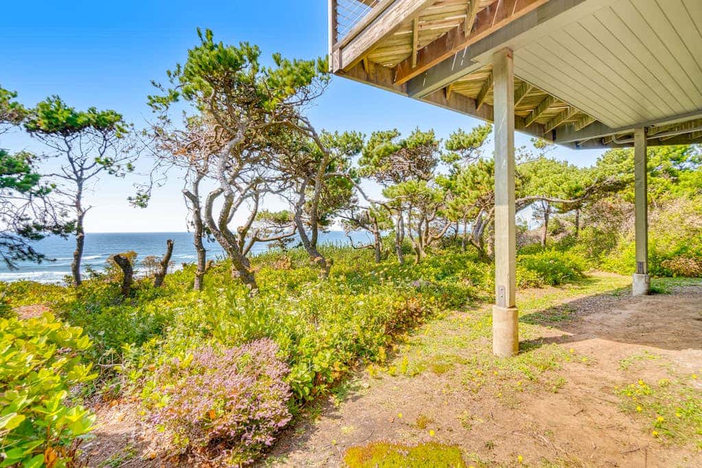 Spacious oceanfront home with free WiFi, and wrap-around deck