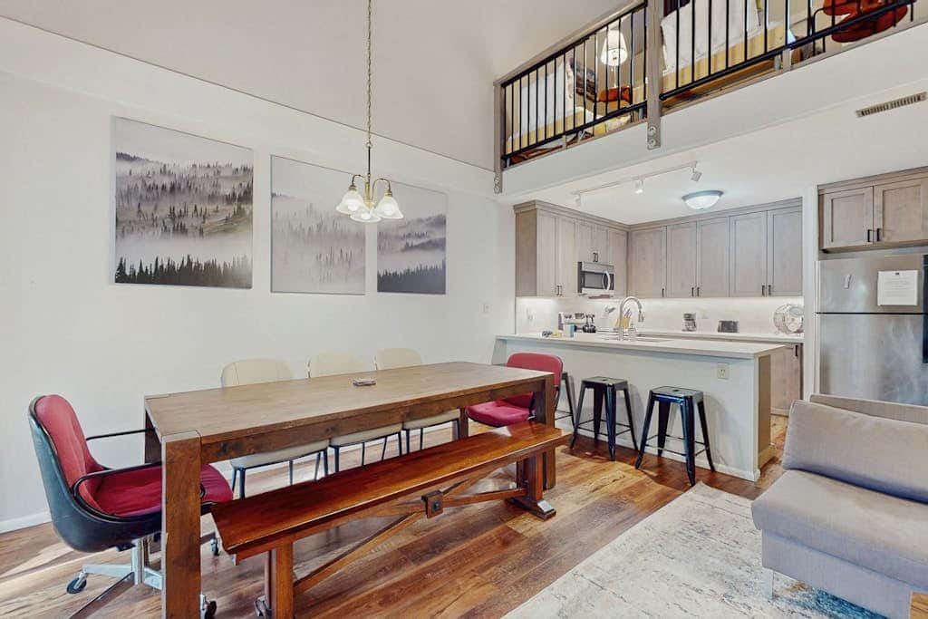 Cute condo with shared pool, hot tub and tennis