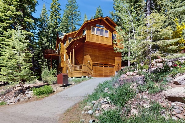 Agate Road Retreat