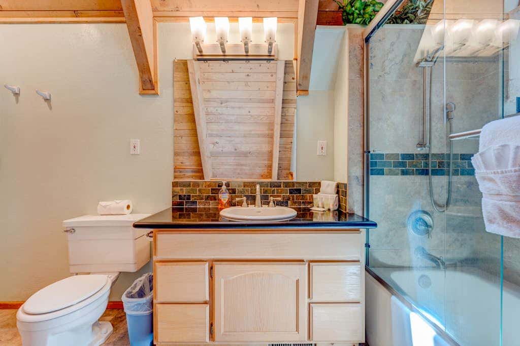 A-frame home with large deck, game room, wood fireplace & near the lake - dogs ok