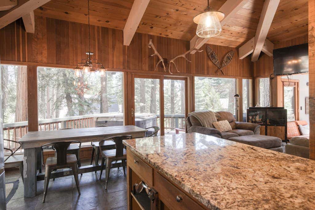 Charming home with private hot tub