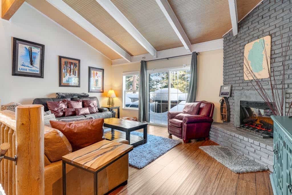 Linda's Lakehouse