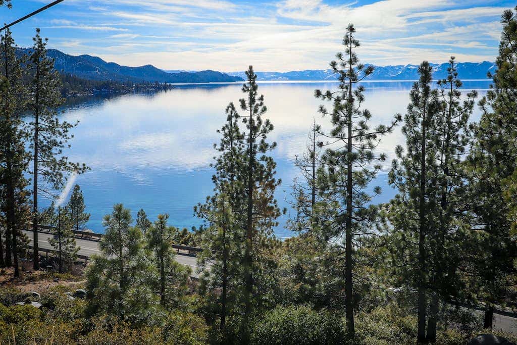 Dog-friendly mountain getaway near skiing & lake with water views & private balcony
