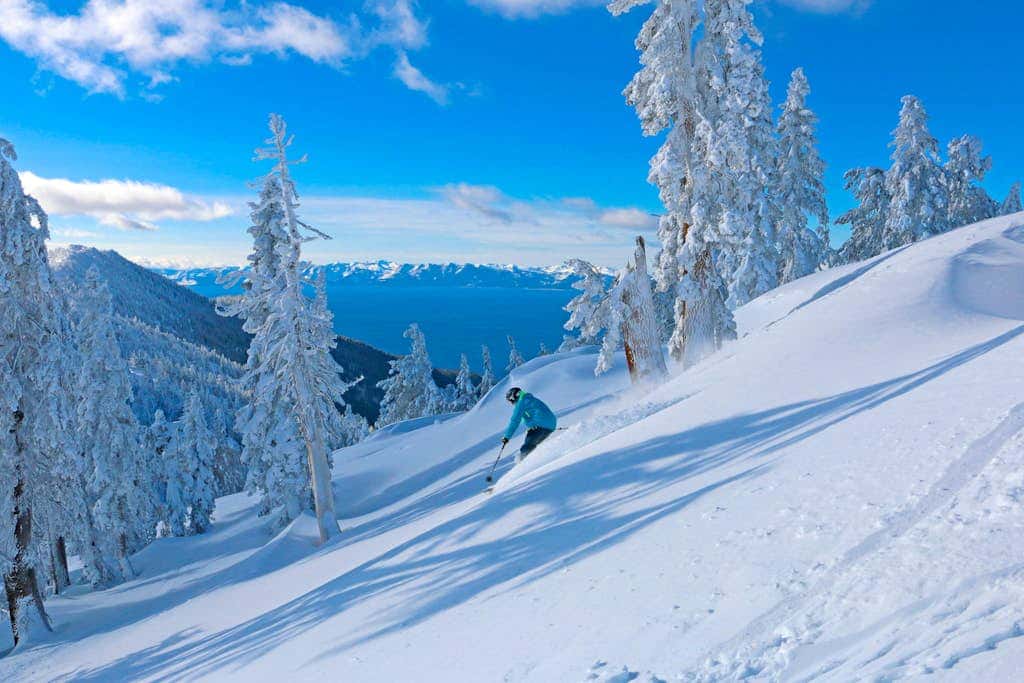 Dog-friendly mountain getaway near skiing & lake with water views & private balcony