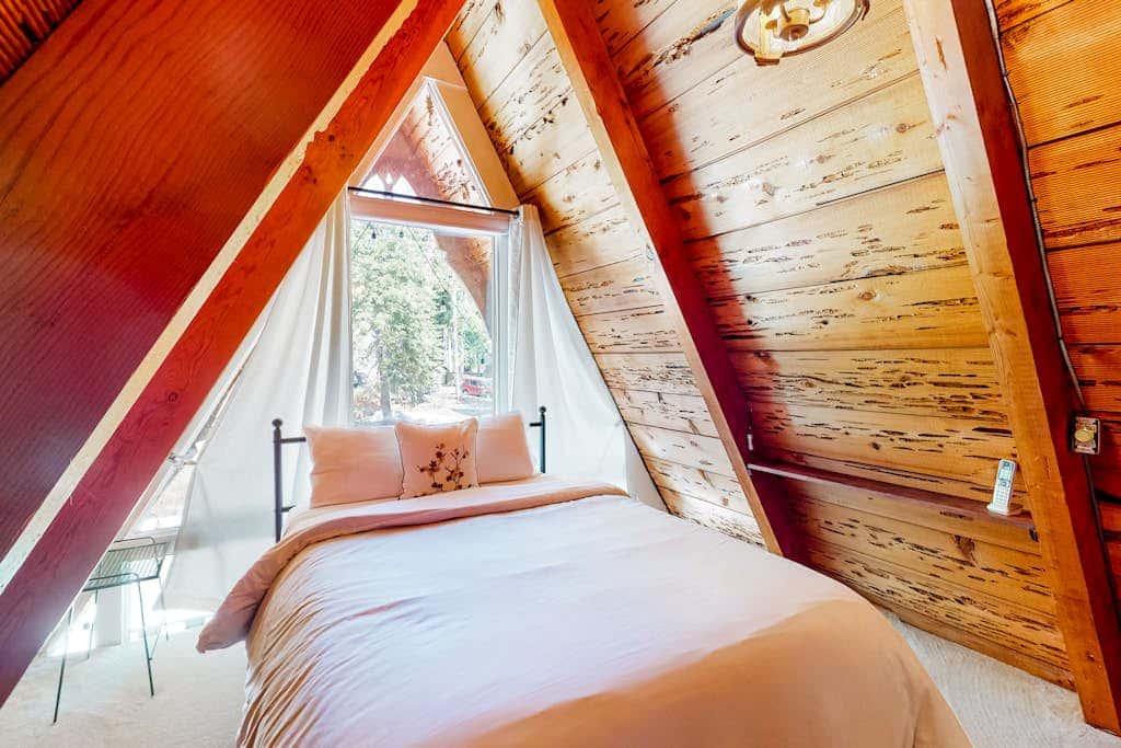 Dog-friendly A-frame cabin with 2 decks & fireplace - walk to the beach