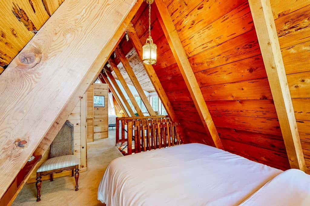 Dog-friendly A-frame cabin with 2 decks & fireplace - walk to the beach