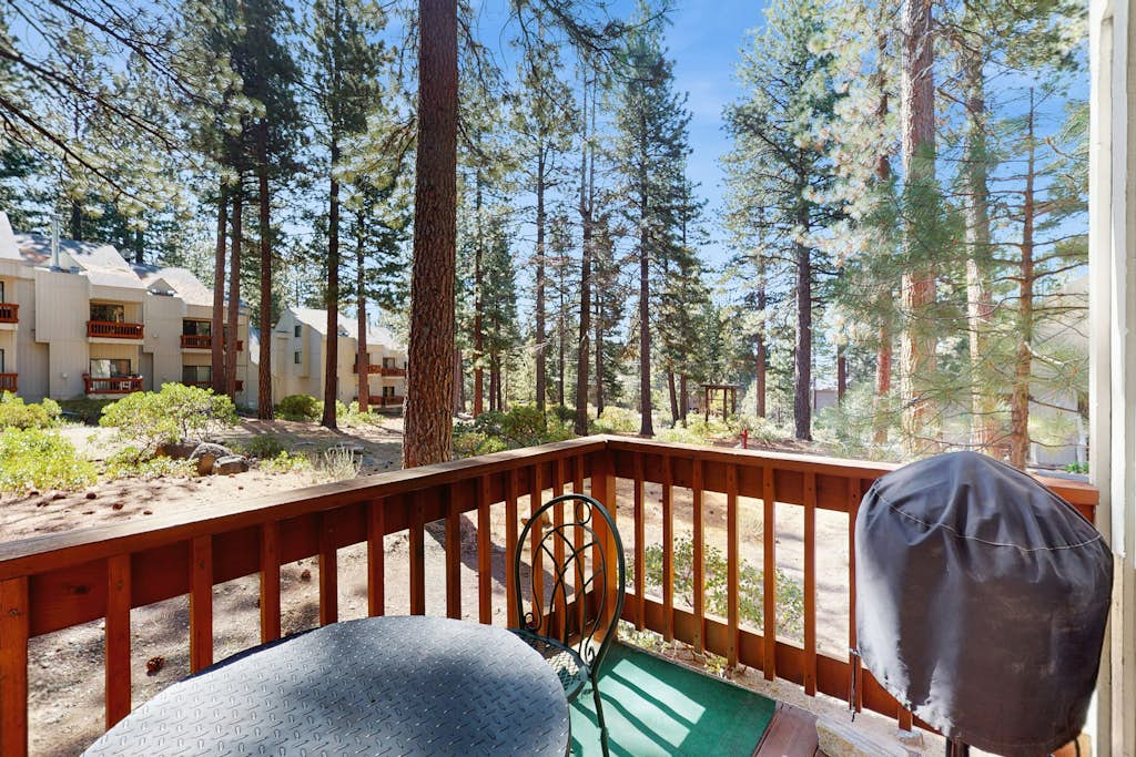 Classic Incline Village Condo with Fireplace, Private Deck & Full Kitchen