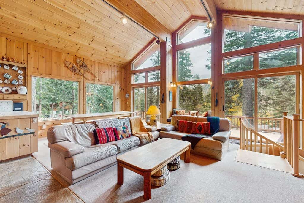 Bear Creek Pond Chalet