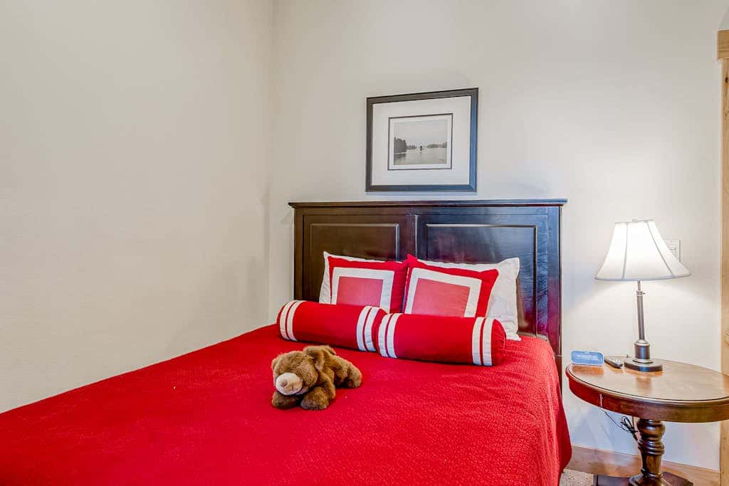 Inviting spacious home with fireplace, deck, hot tub, full kitchen, & W&D