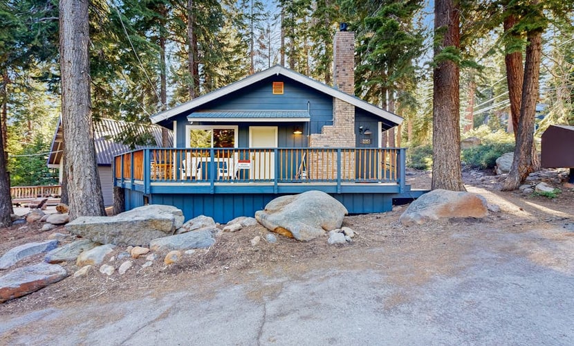 Charming Lake Tahoe Cabin