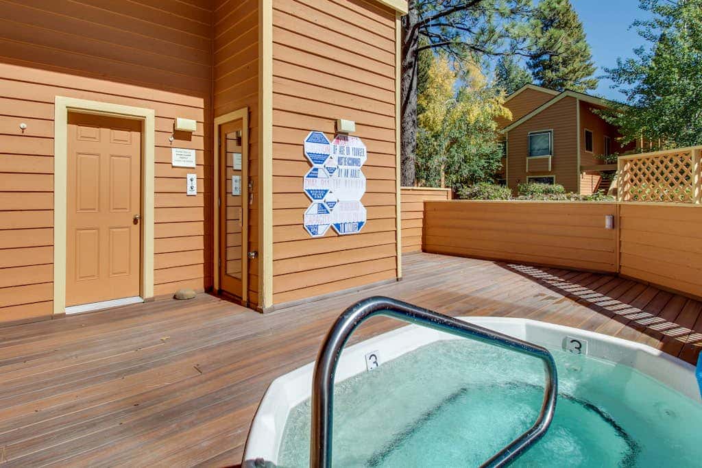 Stylish Townhome with Deck & Shared Hot Tub - Walk to Beaches, Near Skiing