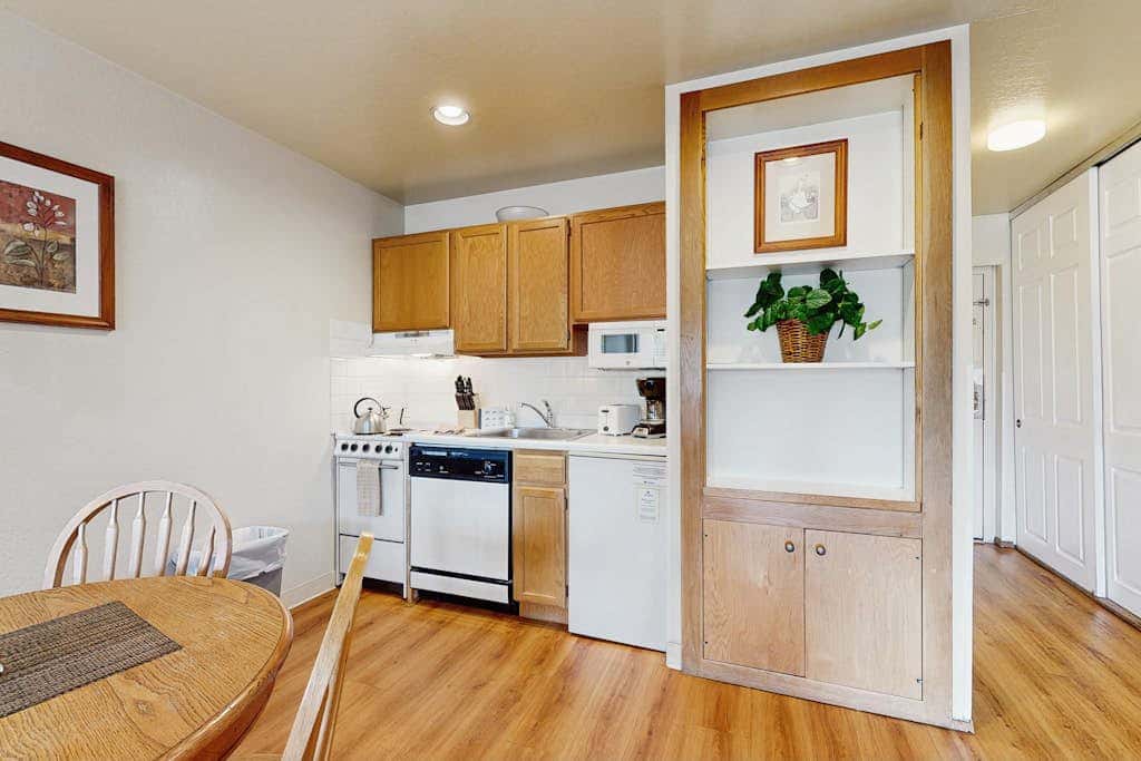 Experience laid-back mountain living at this Lakeland Village deluxe studio