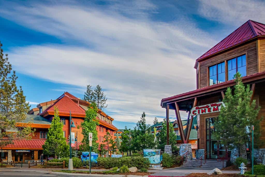 Classic Charm in South Lake Tahoe Views of the Heavenly Mountain Slopes