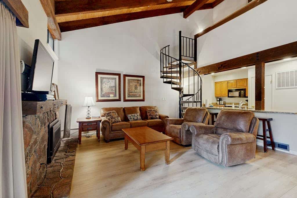 Lakeland Village Beach Retreat