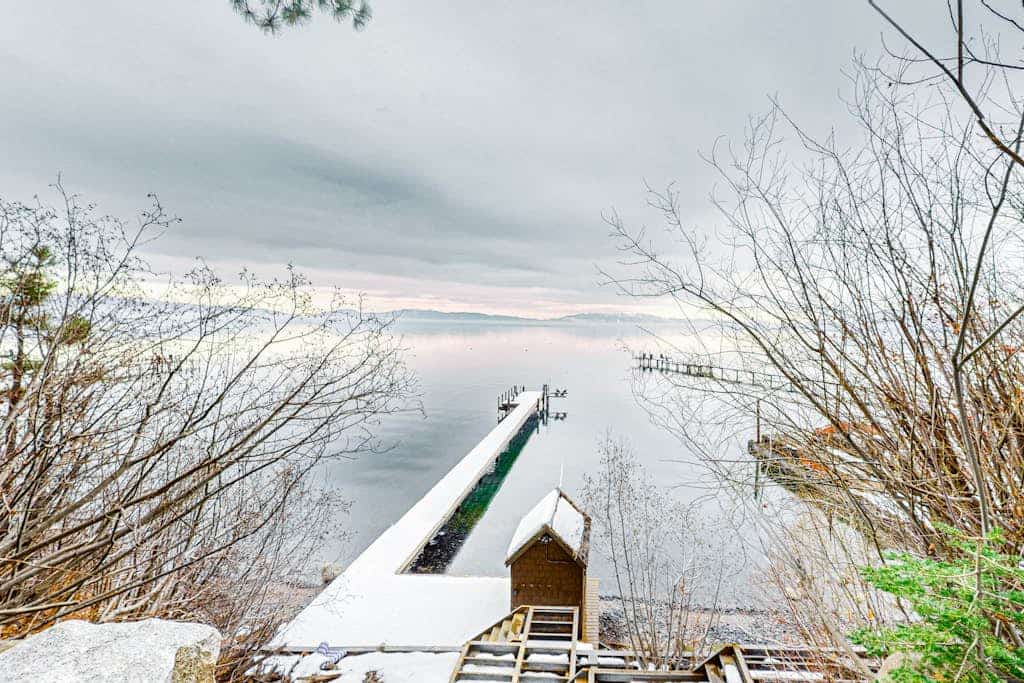 Lakefront Luxury