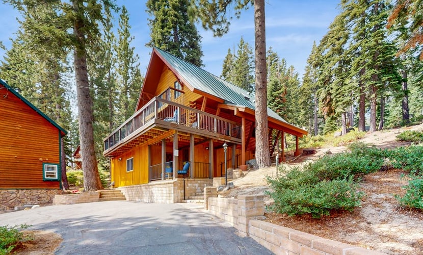 Lakeview Cabin