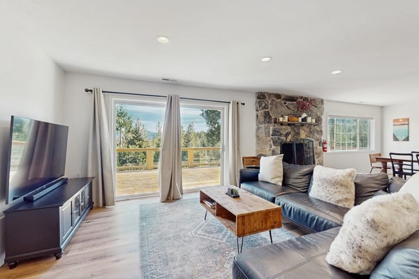 Lakeview Getaway at Rubicon Bay