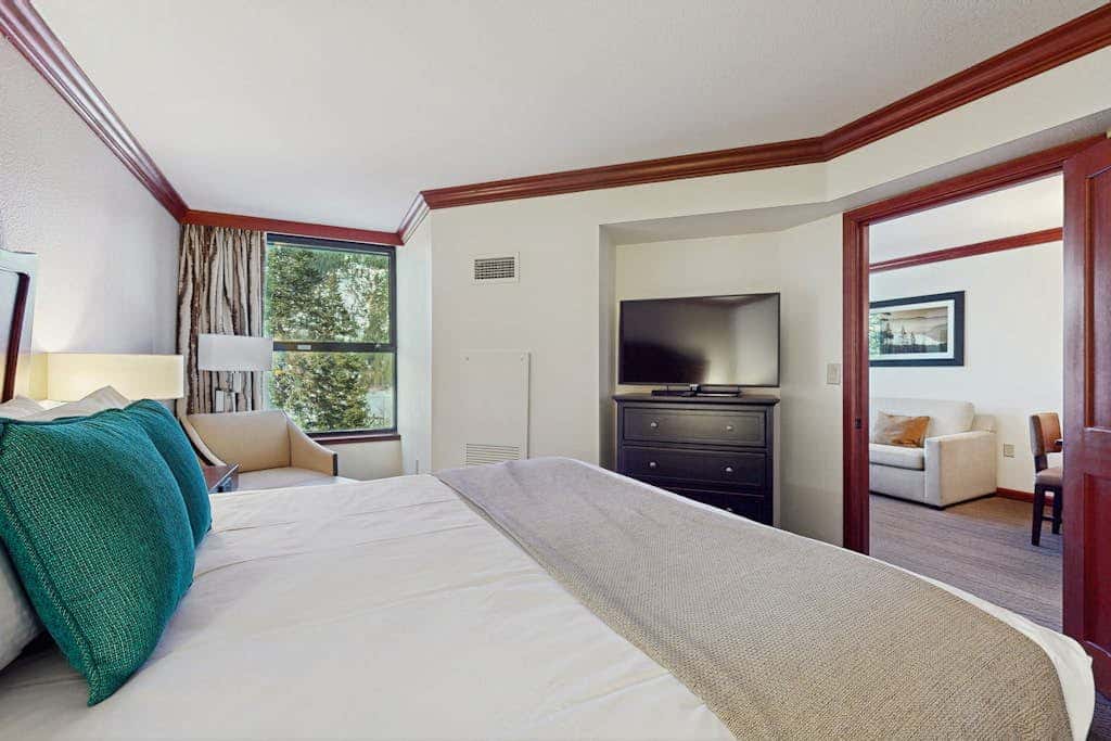 Ski-In, Ski-Out Squaw Creek Retreat - 2 Adjacent Suites - Pools & Hot Tubs