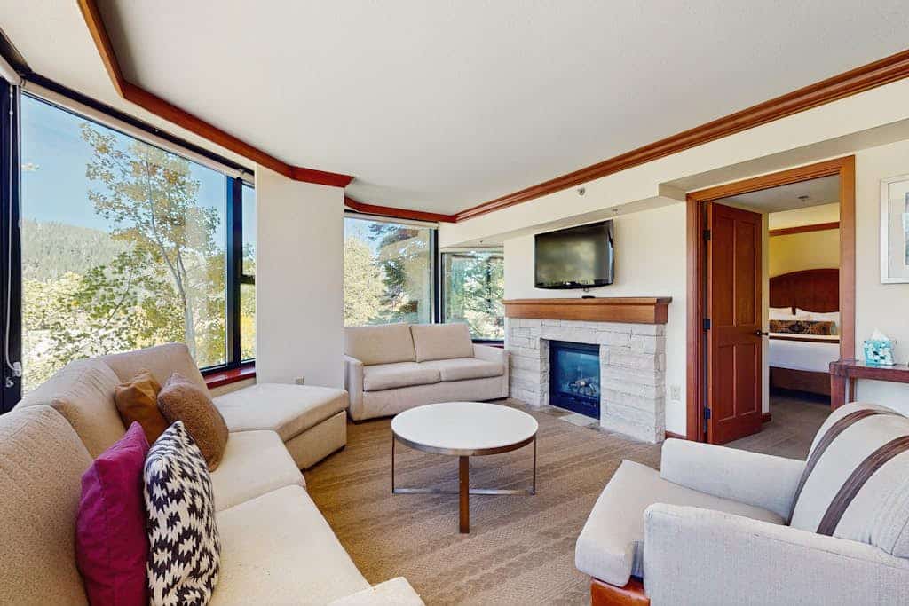 560 Everline Resort
