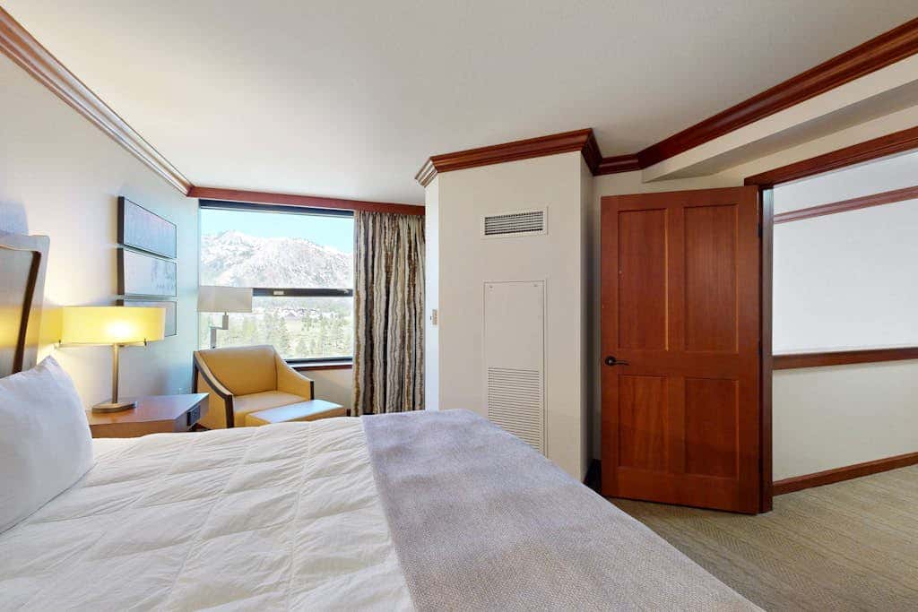 Two units at the Everline Resort & Spa - Ski-in-ski-out, fireplace, pools, & gym