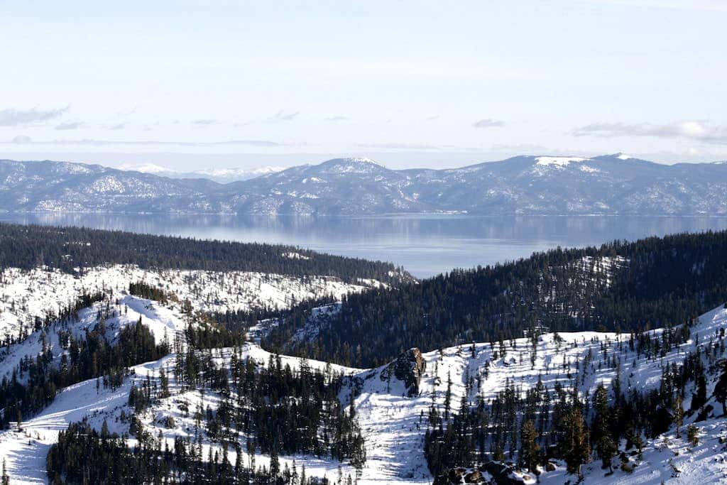 Everline Resort & Spa - two units, Ski-in-ski-out, pools, gym, & ice rink