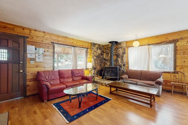 Tahoma Getaway