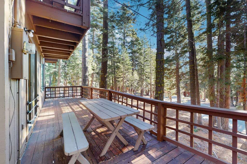 Talmont Trailhead Cabin